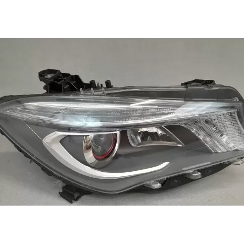 LE11A6271 фара передняя Mercedes-Benz CLA C117 X117 W117 2015