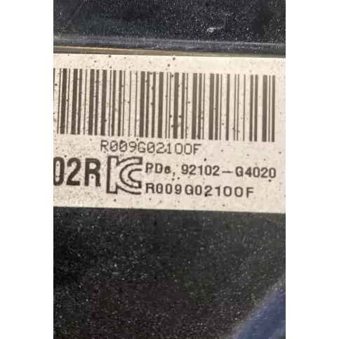R009G02100F фара передня Hyundai i30 2019