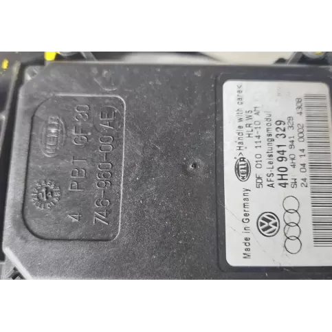 UK71030447A фара передняя Volkswagen Tiguan 2014