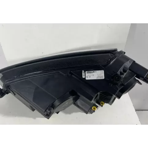 0020503804 фара передняя Skoda Karoq 2018