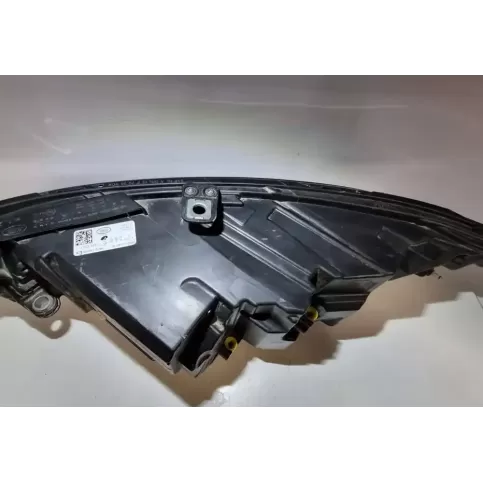 0022791902 фара передняя Land Rover Discovery Sport 2015