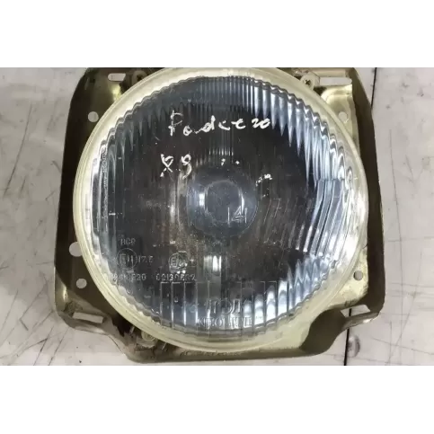 021385R7 фара передняя Mitsubishi Pajero 1989