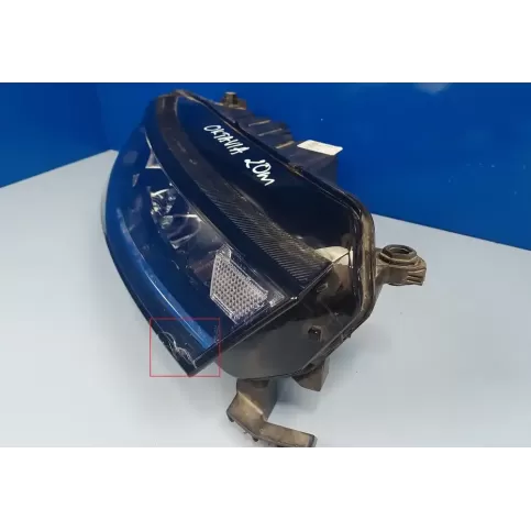 030111823200 фара передняя Skoda Octavia Mk4 2020