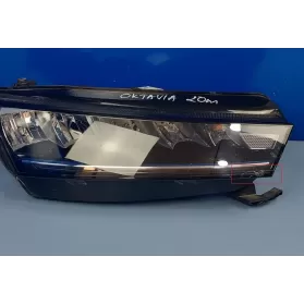 030111823200 фара передняя Skoda Octavia Mk4 2020