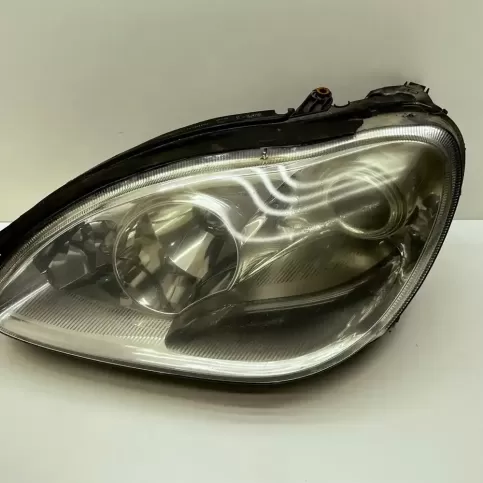 0301178273 фара передняя Mercedes-Benz S W220 2001