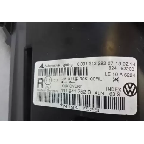 0301242282 фара передняя Volkswagen Sharan 2011