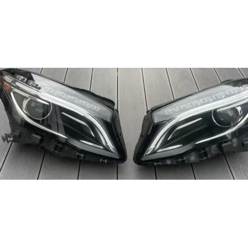 0301285271 фара передняя Mercedes-Benz GLA W156 2015