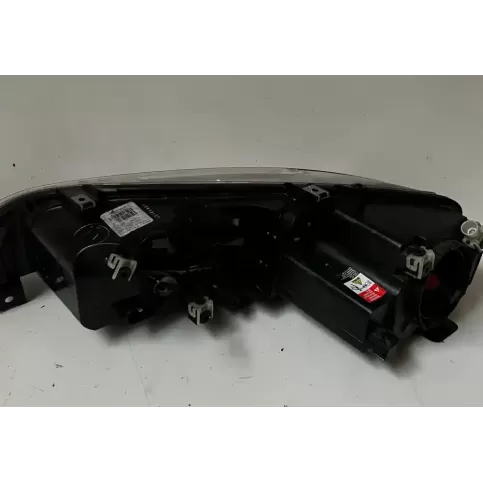 04HRPL фара передняя Mazda 6 2005