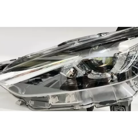 10065056 фара передняя Mazda CX-3 2016
