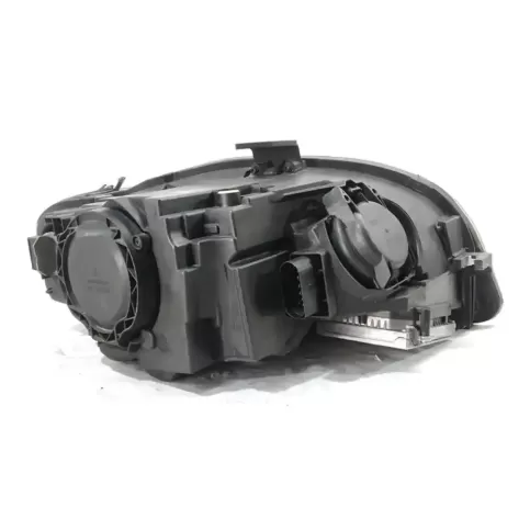 1307022436 фара передняя Audi A4 S4 B6 8E 8H 2000