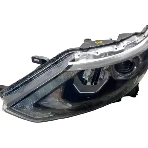 1313899L фара передняя Nissan Qashqai 2018