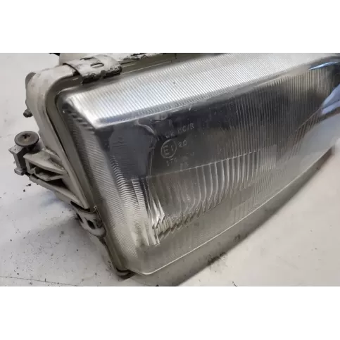 14556200 фара передняя Volvo S40, V40 2001