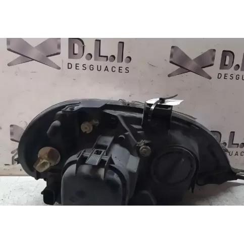 1638204561 фара передняя Mercedes-Benz ML W163 2001