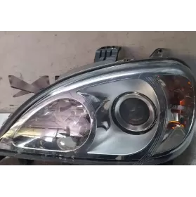 1638204561 фара передняя Mercedes-Benz ML W163 2001