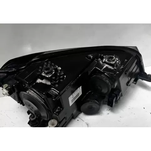 1ED01228601 фара передняя Volkswagen Caddy 2018