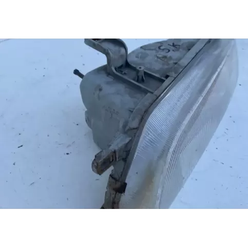 2121140L фара передняя Toyota Corolla E90 1990