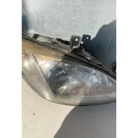 24670400 фара передня Mercedes-Benz Vito Viano W639 2006