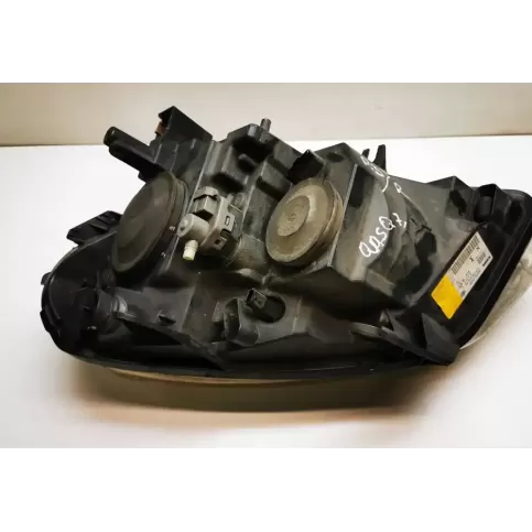 26010JD000 фара передняя Nissan Qashqai 2008