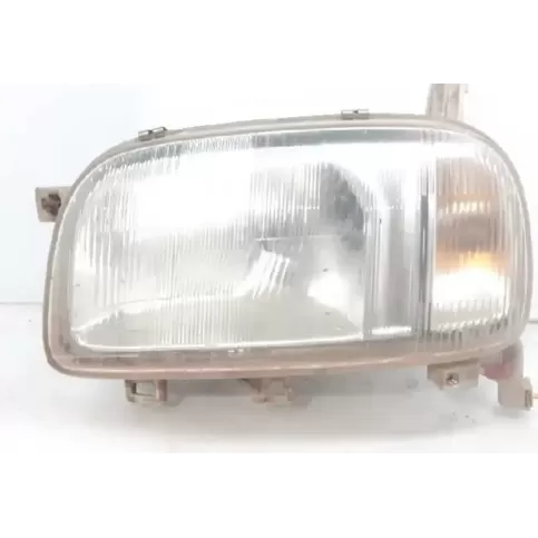 260605F206 фара передняя Nissan Micra 1992