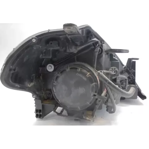 26060EM00B фара передняя Nissan Tiida C11 2007