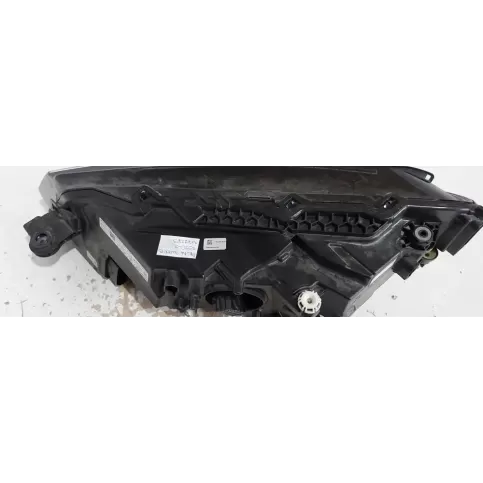 3V1941016D фара передняя Skoda Superb B8 (3V) 2021