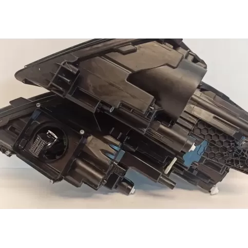567941015H фара передняя Skoda Kodiaq 2019
