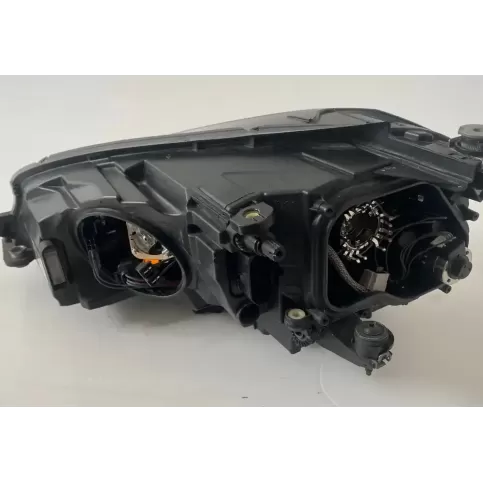 5G1941040A фара передня Volkswagen Golf VII 2013