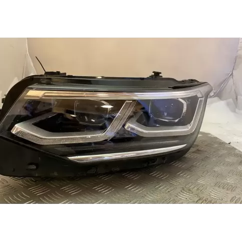 5NM941081B фара передня Volkswagen Tiguan Allspace 2022