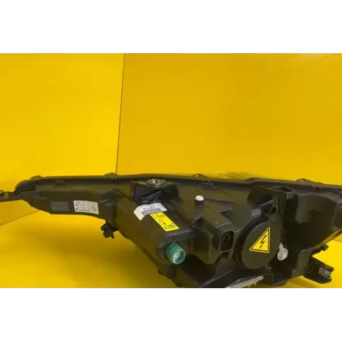 670037330 фара передняя Maserati Levante 2017