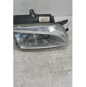 67723005 фара передняя Citroen Berlingo 2001