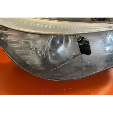 7044672 фара передняя BMW 5 E60 E61 2008
