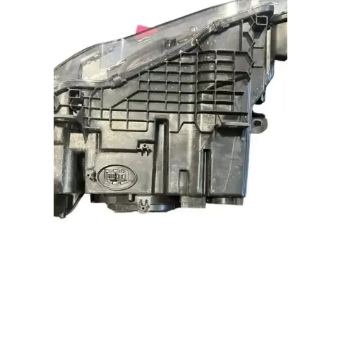 7460632 фара передня BMW X3 F25 2014