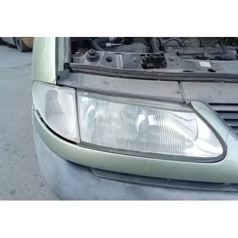 7700820119 фара передня Renault Espace III 2000