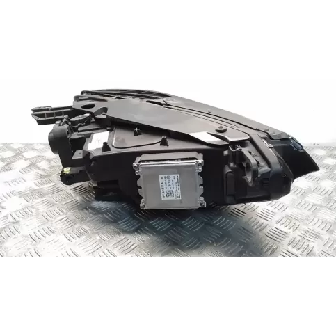 7PP941571AE фара передняя Volkswagen PASSAT B8 2015