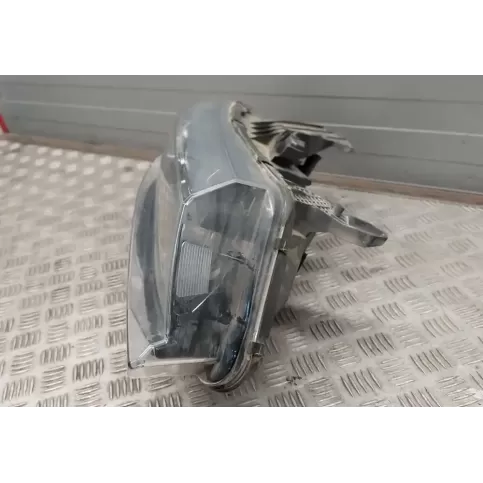 84078850 фара передняя Chevrolet Camaro 2016