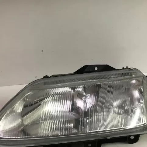 88202086 фара передняя Renault Espace III 1999