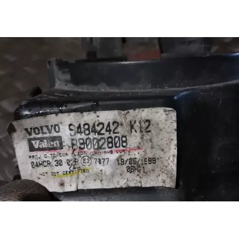 89002808 фара передняя Volvo S80 2000