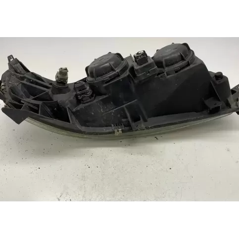 89004805 фара передняя Volvo V70 2002