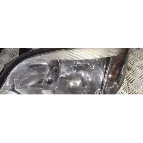 89100054 фара передняя Opel Zafira A 2000