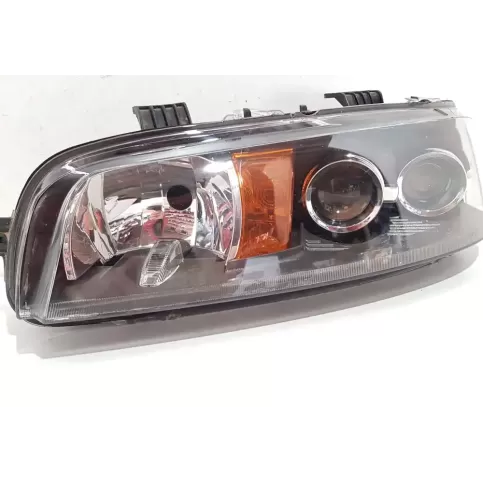 89100464 фара передня Fiat Punto (188) 2000
