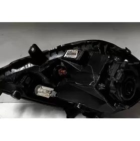 89322040 фара передняя Nissan Primastar 2007