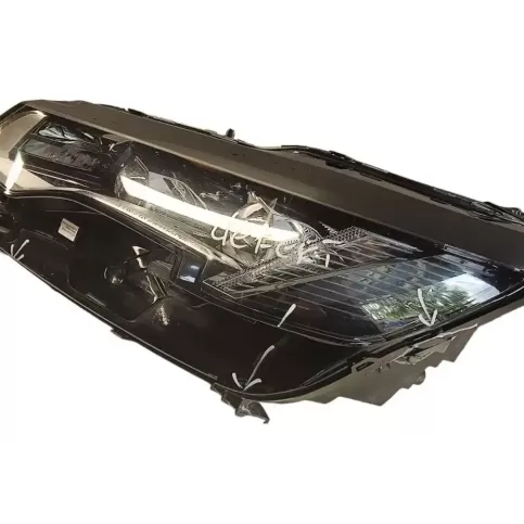89914261 фара передняя Peugeot 5008 II 2016