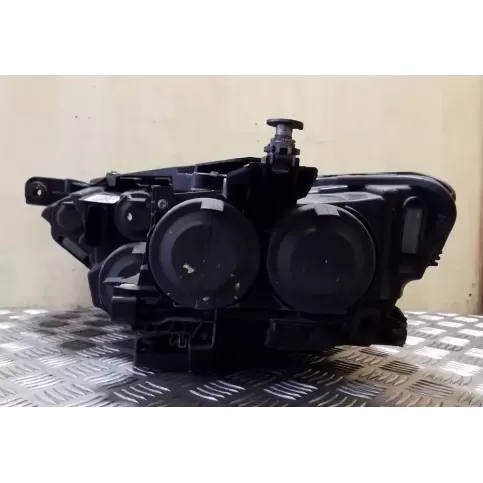 90064933 фара передняя Volkswagen PASSAT B8 2015