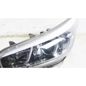 92101-A2220 фара передняя KIA Ceed 2017