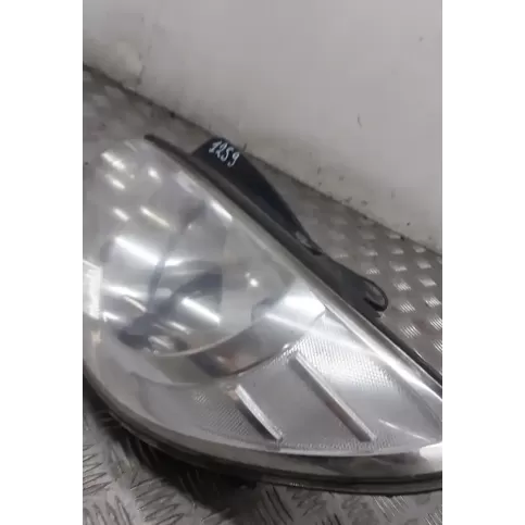 9210110500 фара передня Hyundai Getz 2005