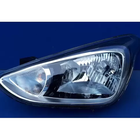 92101B9300 фара передняя Hyundai i30 2014