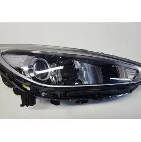 92102-G4030 фара передняя Hyundai i30 2020