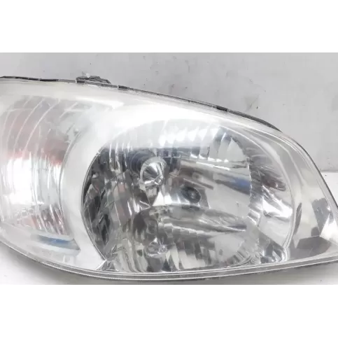 921021C030 фара передняя Hyundai Getz 2002