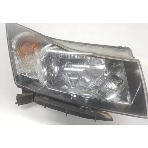 95137776 фара передняя Chevrolet Cruze 2009