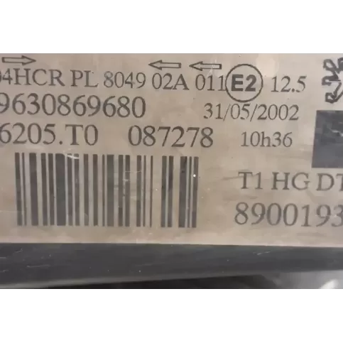 9630869680 фара передняя Peugeot 206 2003